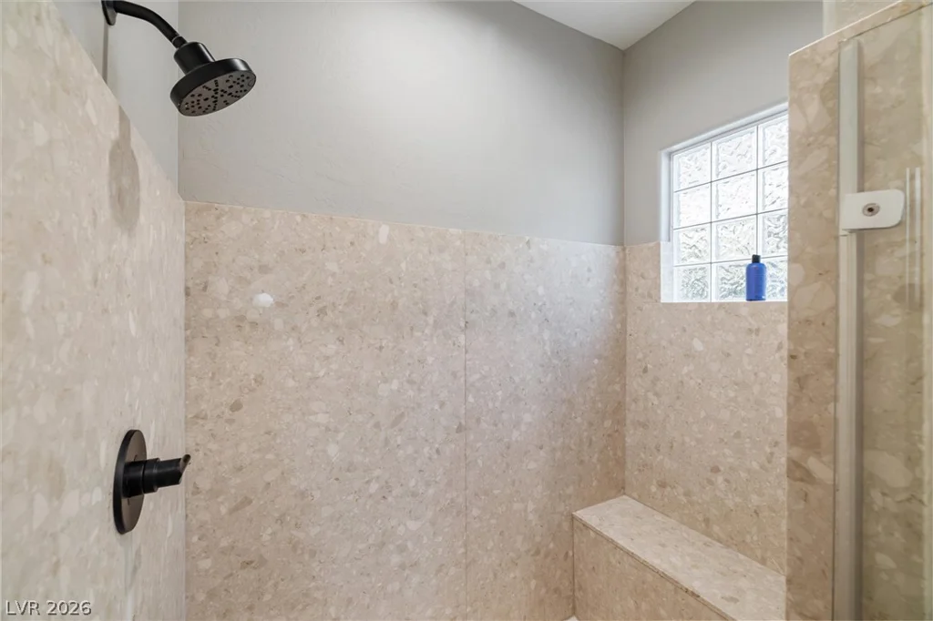 1888 Canvas Edge, Henderson, NV 89044