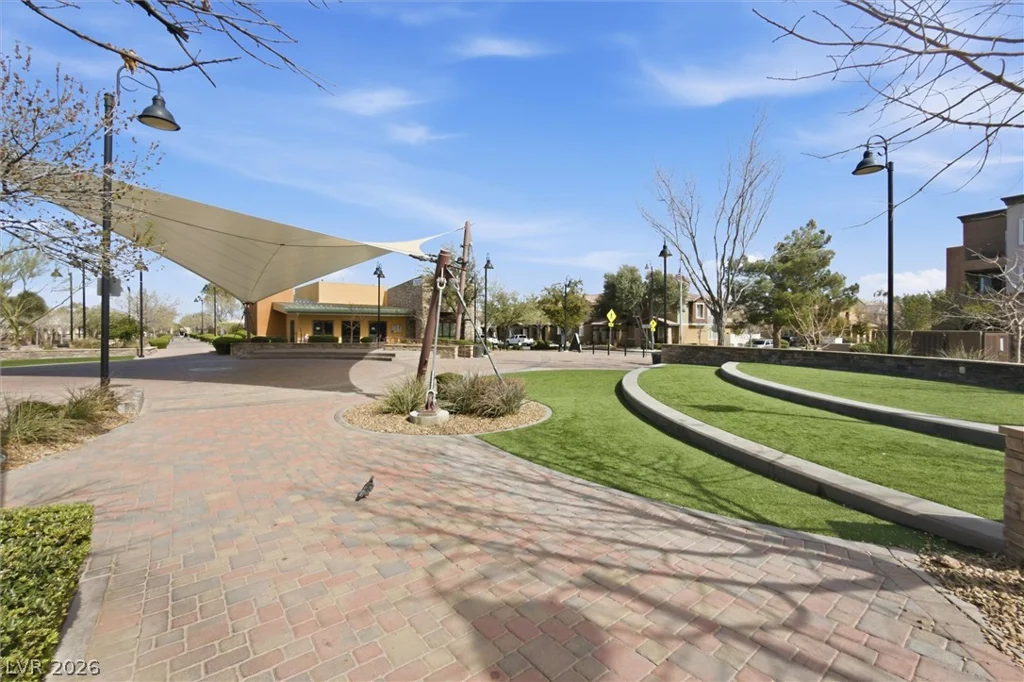 1888 Canvas Edge, Henderson, NV 89044
