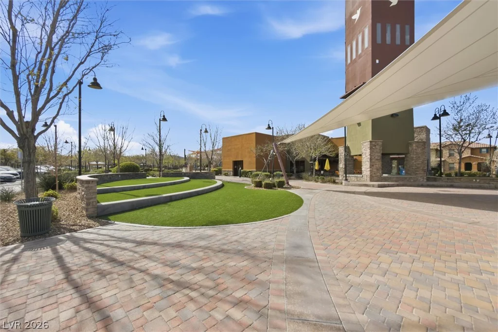 1888 Canvas Edge, Henderson, NV 89044