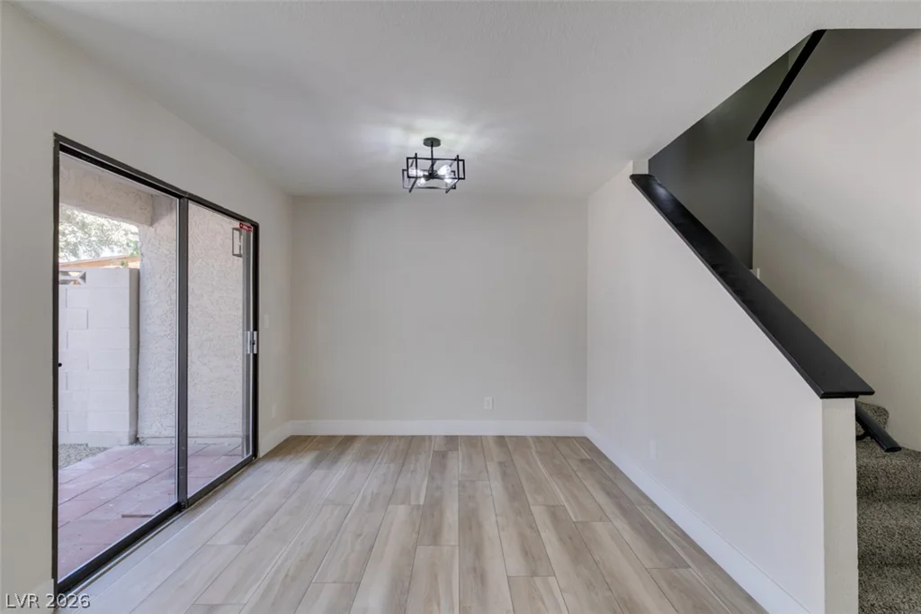 59 Sirnoble, Las Vegas, NV 89110