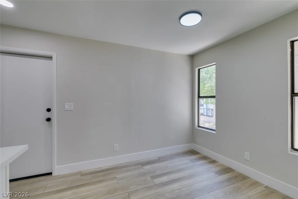 59 Sirnoble, Las Vegas, NV 89110