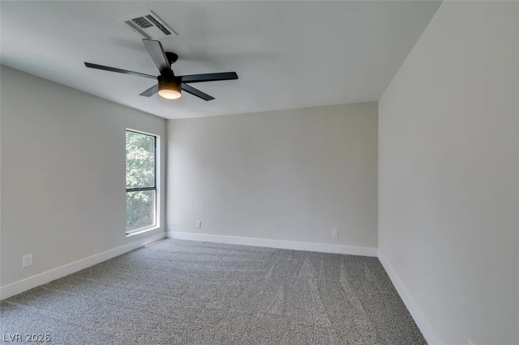 59 Sirnoble, Las Vegas, NV 89110