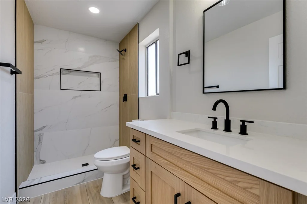 59 Sirnoble, Las Vegas, NV 89110