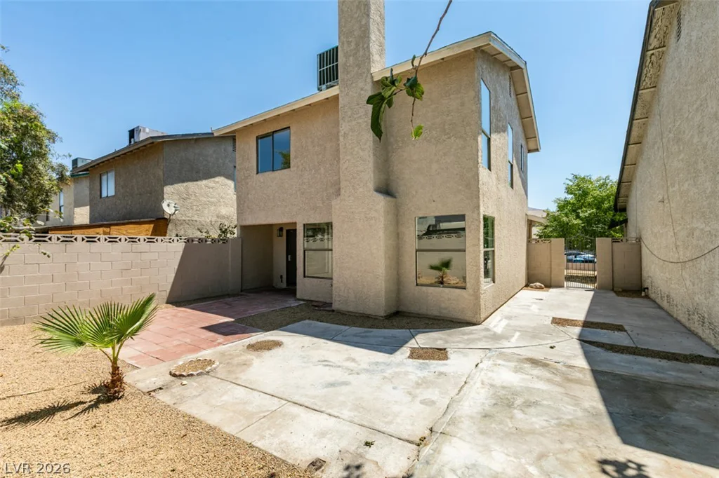59 Sirnoble, Las Vegas, NV 89110