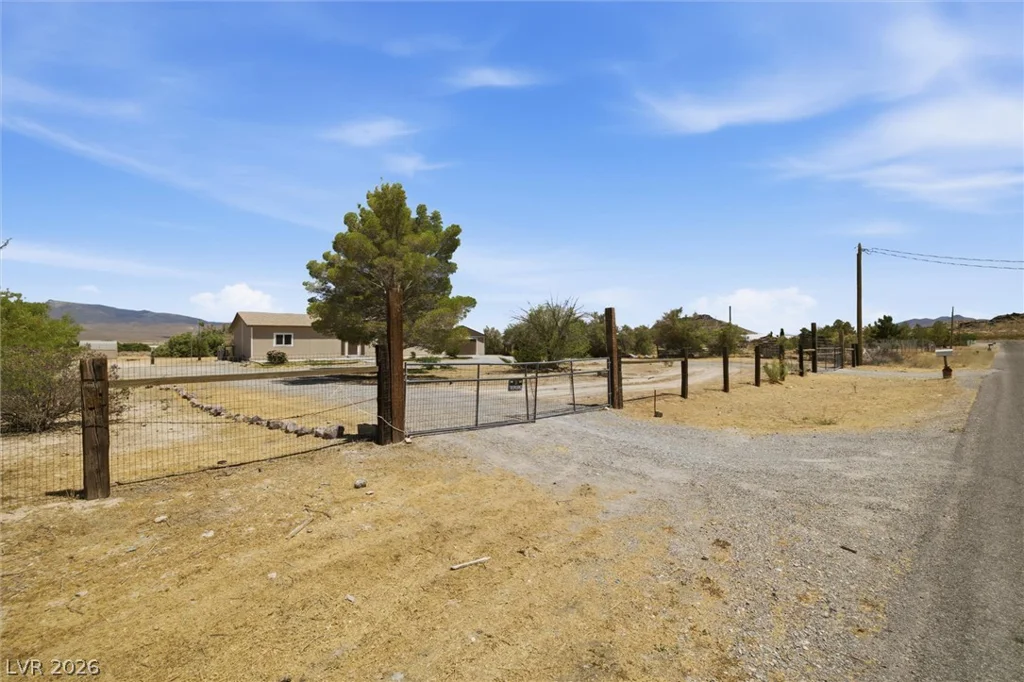 2153 Balzar, Pahrump, NV 89060