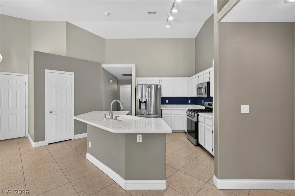 6405 Sierra Diablo, Las Vegas, NV 89130