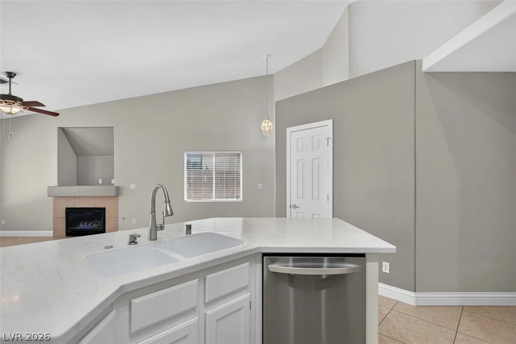 6405 Sierra Diablo, Las Vegas, NV 89130