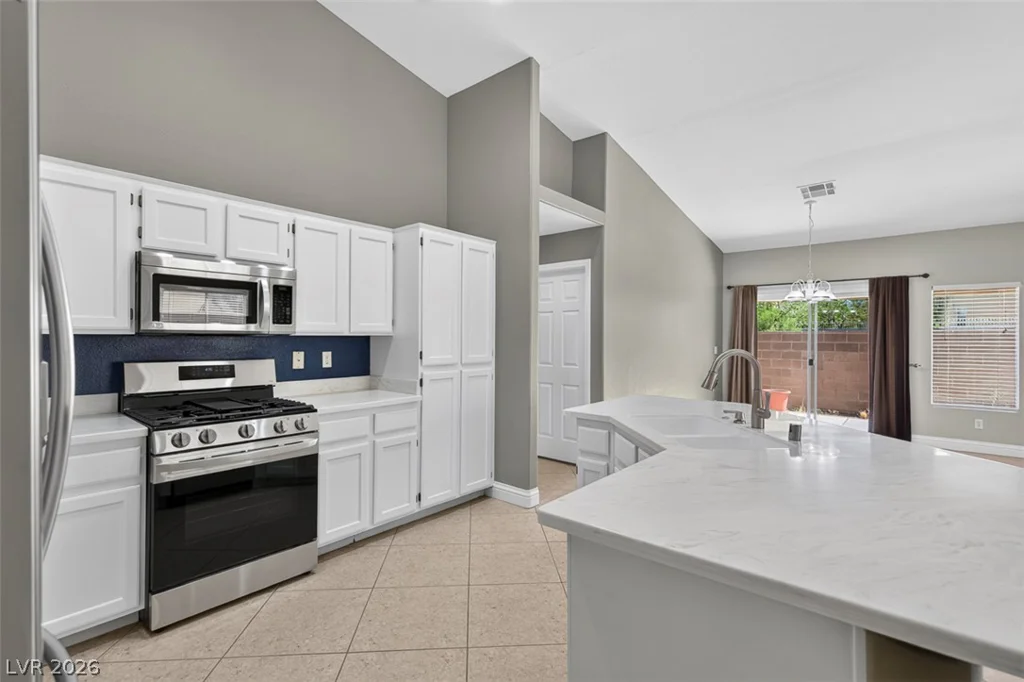 6405 Sierra Diablo, Las Vegas, NV 89130