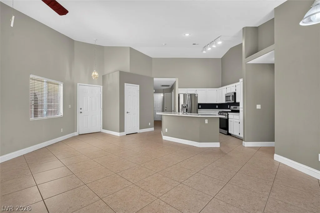 6405 Sierra Diablo, Las Vegas, NV 89130