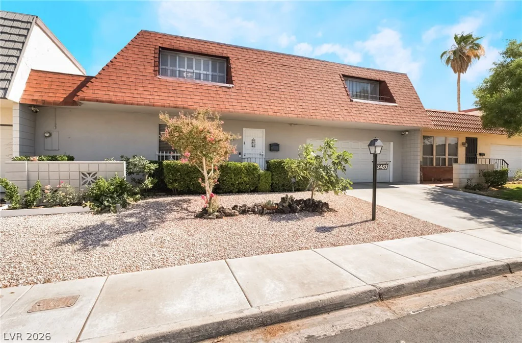 3483 Victory, Las Vegas, NV 89121