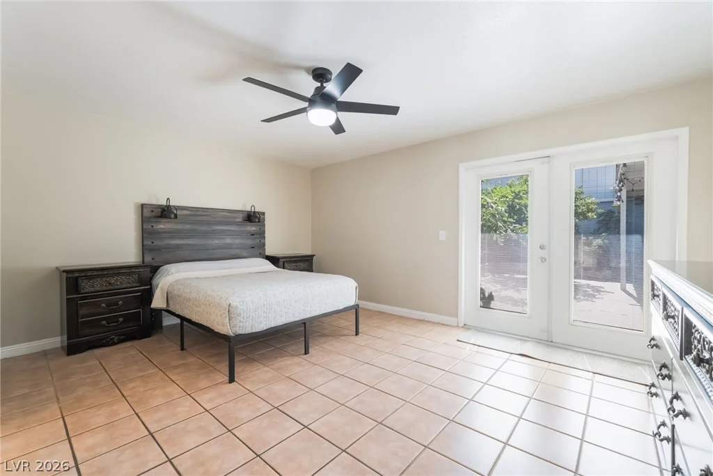 3483 Victory, Las Vegas, NV 89121