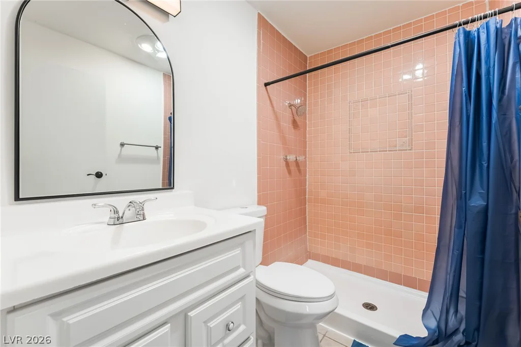3483 Victory, Las Vegas, NV 89121