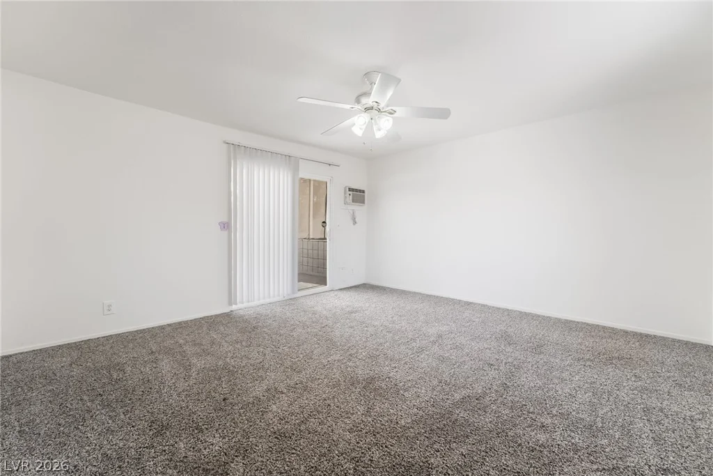 3483 Victory, Las Vegas, NV 89121