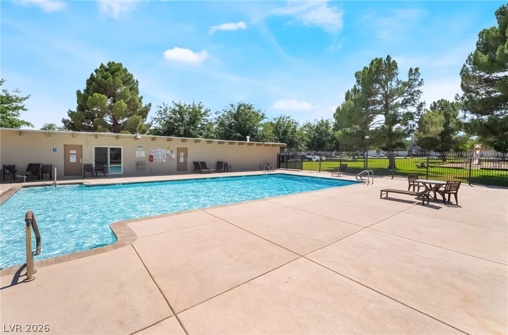 3483 Victory, Las Vegas, NV 89121