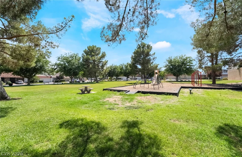 3483 Victory, Las Vegas, NV 89121