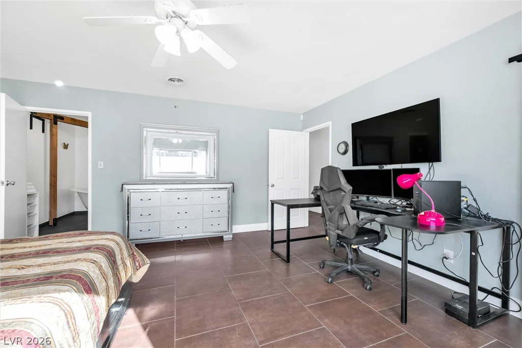 1589 Silver Mesa, Las Vegas, NV 89169