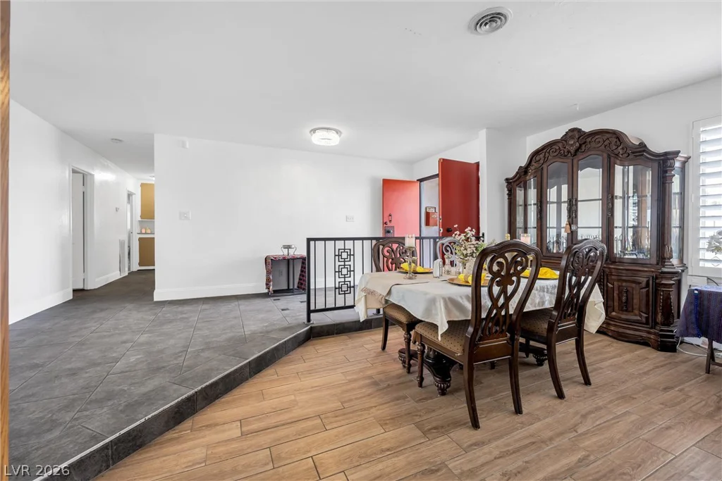 1589 Silver Mesa, Las Vegas, NV 89169