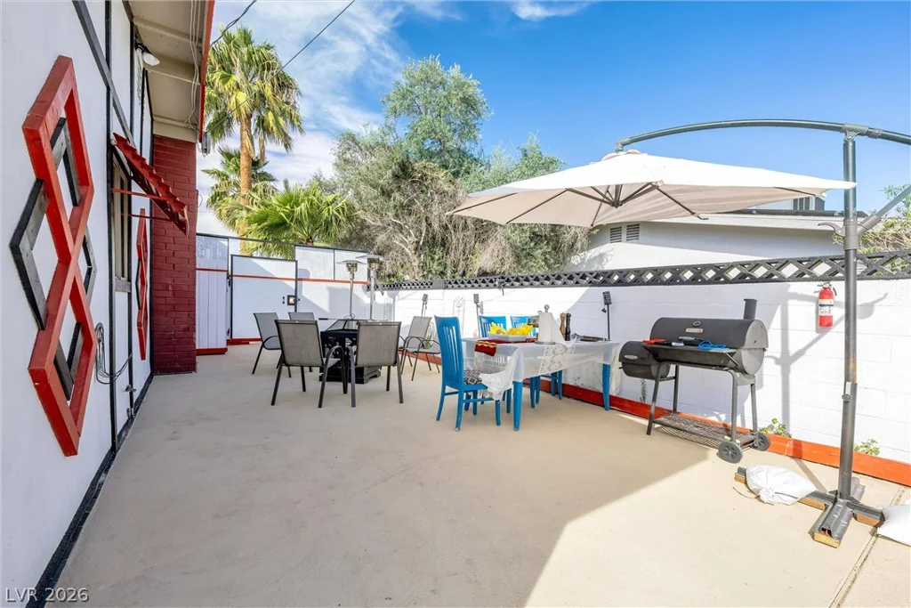 1589 Silver Mesa, Las Vegas, NV 89169