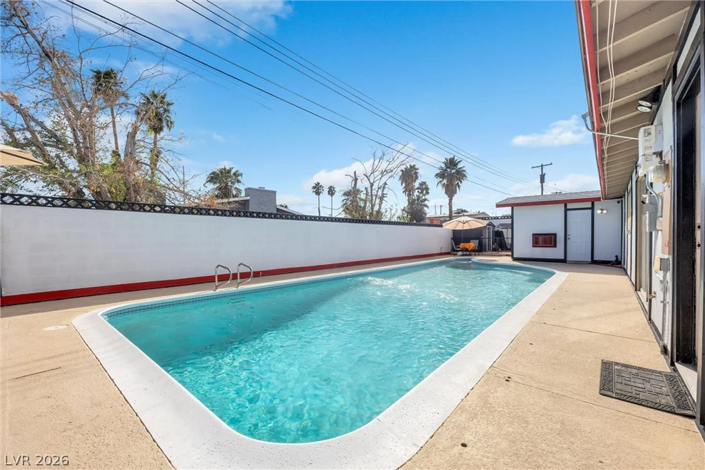 1589 Silver Mesa, Las Vegas, NV 89169