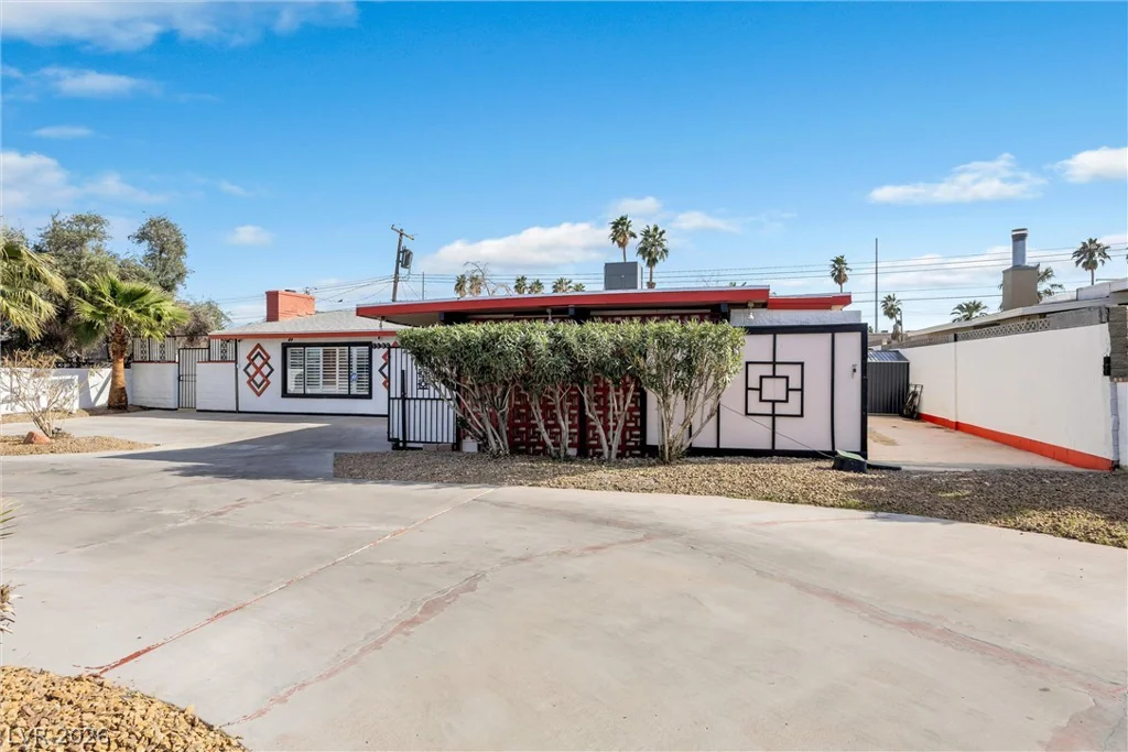 1589 Silver Mesa, Las Vegas, NV 89169