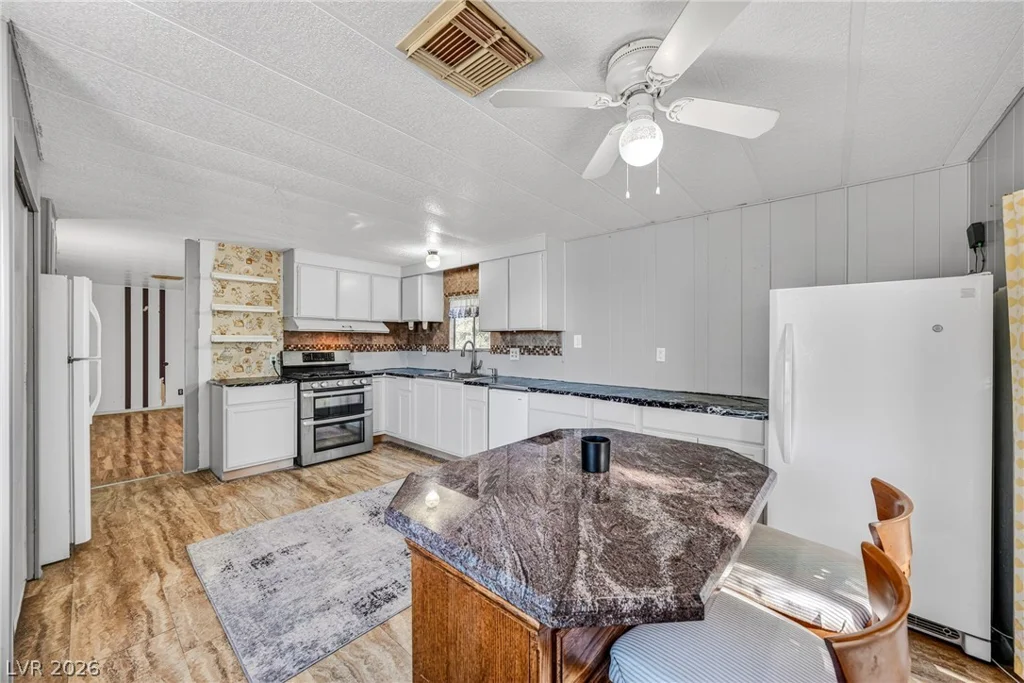 771 Irene, Pahrump, NV 89060