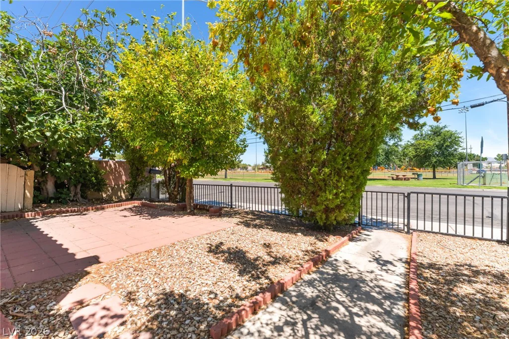 5319 TARA, Las Vegas, NV 89146