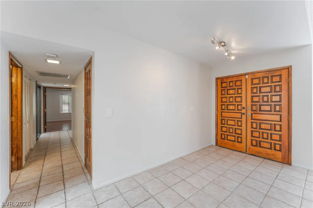 5319 TARA, Las Vegas, NV 89146
