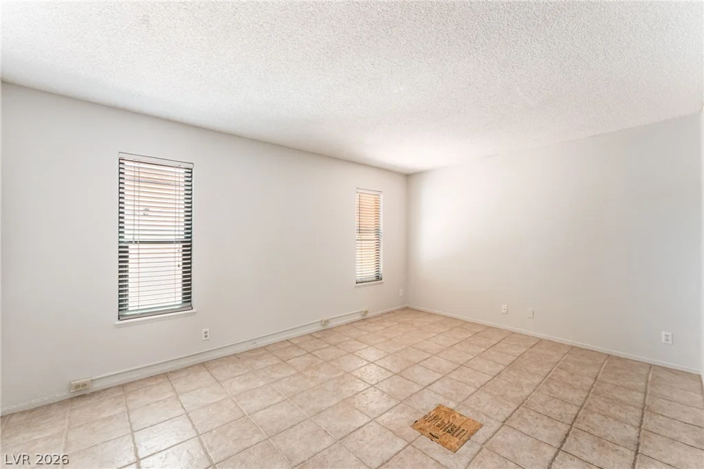 5319 TARA, Las Vegas, NV 89146