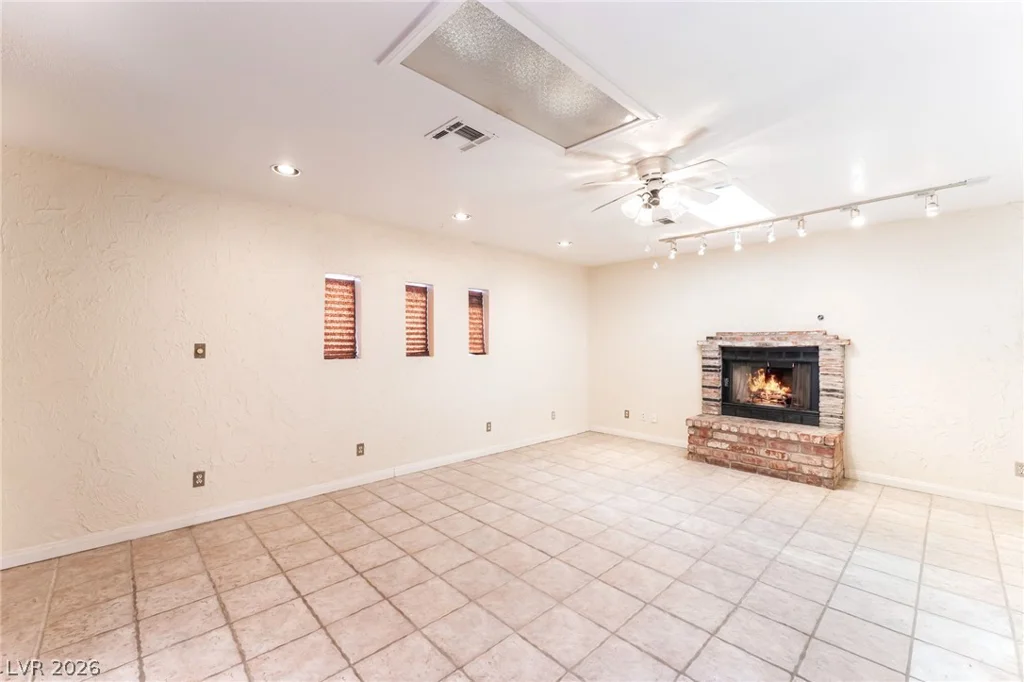 5319 TARA, Las Vegas, NV 89146