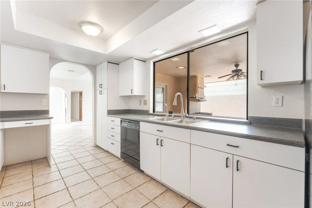 5319 TARA, Las Vegas, NV 89146