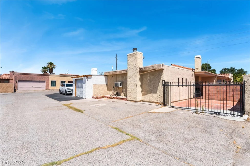 5319 TARA, Las Vegas, NV 89146