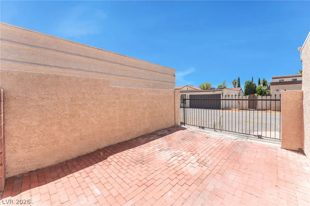 5319 TARA, Las Vegas, NV 89146