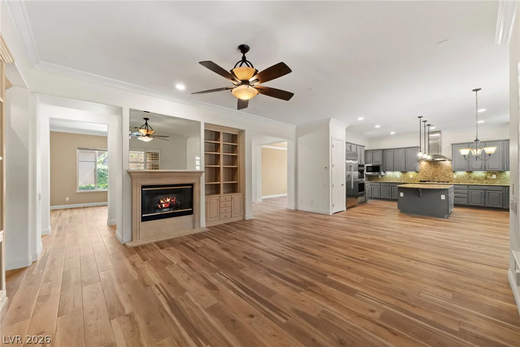 11517 Bohemian Forest, Las Vegas, NV 89138