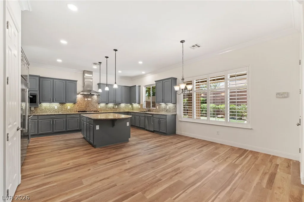 11517 Bohemian Forest, Las Vegas, NV 89138