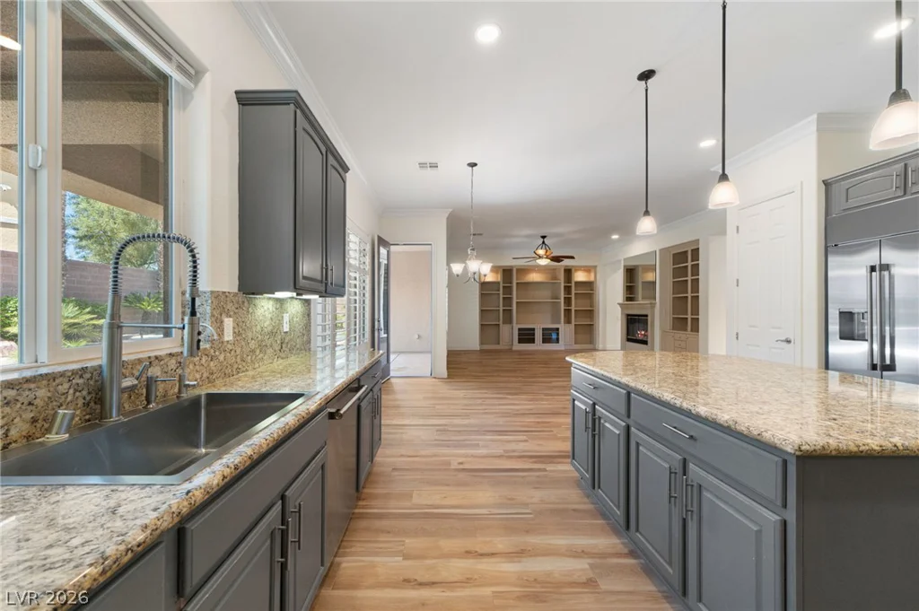 11517 Bohemian Forest, Las Vegas, NV 89138