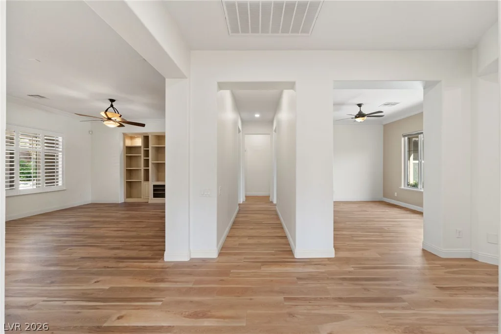 11517 Bohemian Forest, Las Vegas, NV 89138
