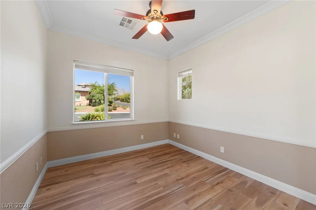 11517 Bohemian Forest, Las Vegas, NV 89138