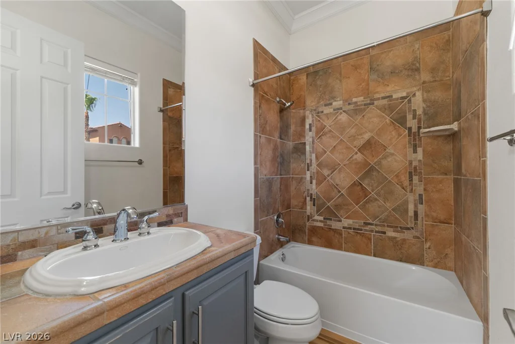 11517 Bohemian Forest, Las Vegas, NV 89138