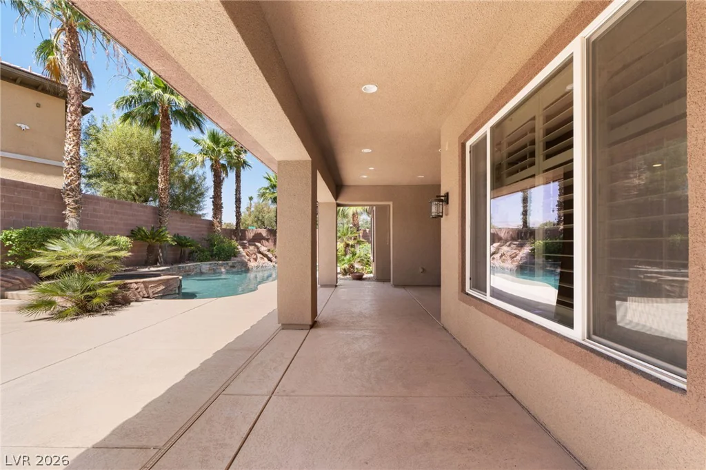 11517 Bohemian Forest, Las Vegas, NV 89138