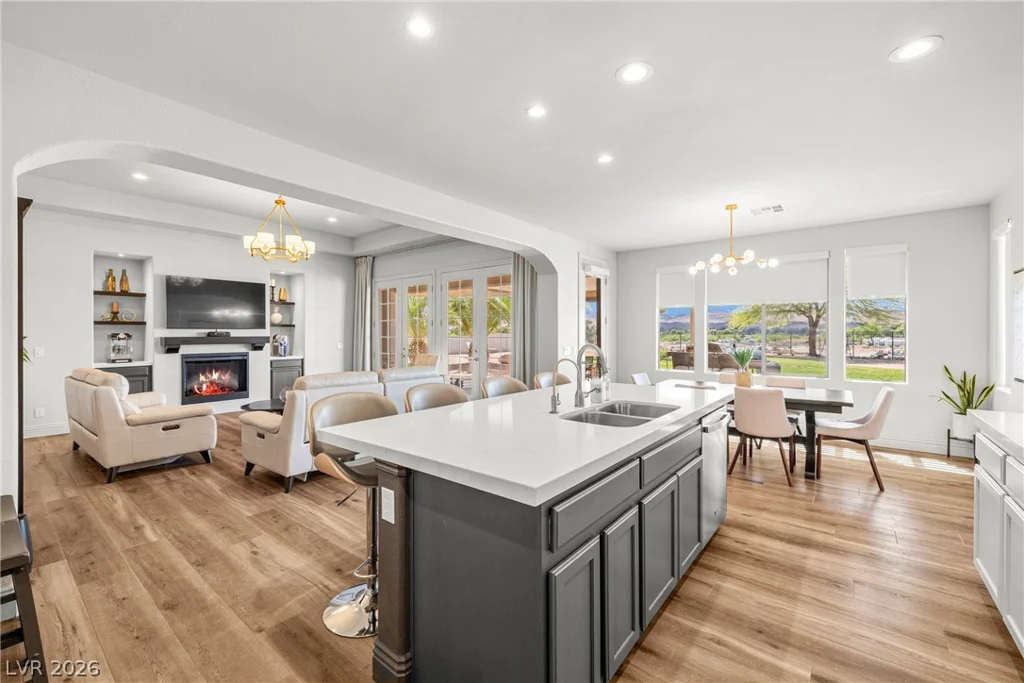 3853 River Heights, Logandale, NV 89021