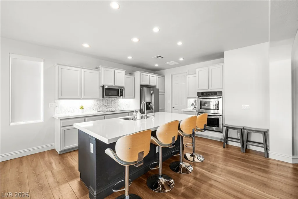 3853 River Heights, Logandale, NV 89021