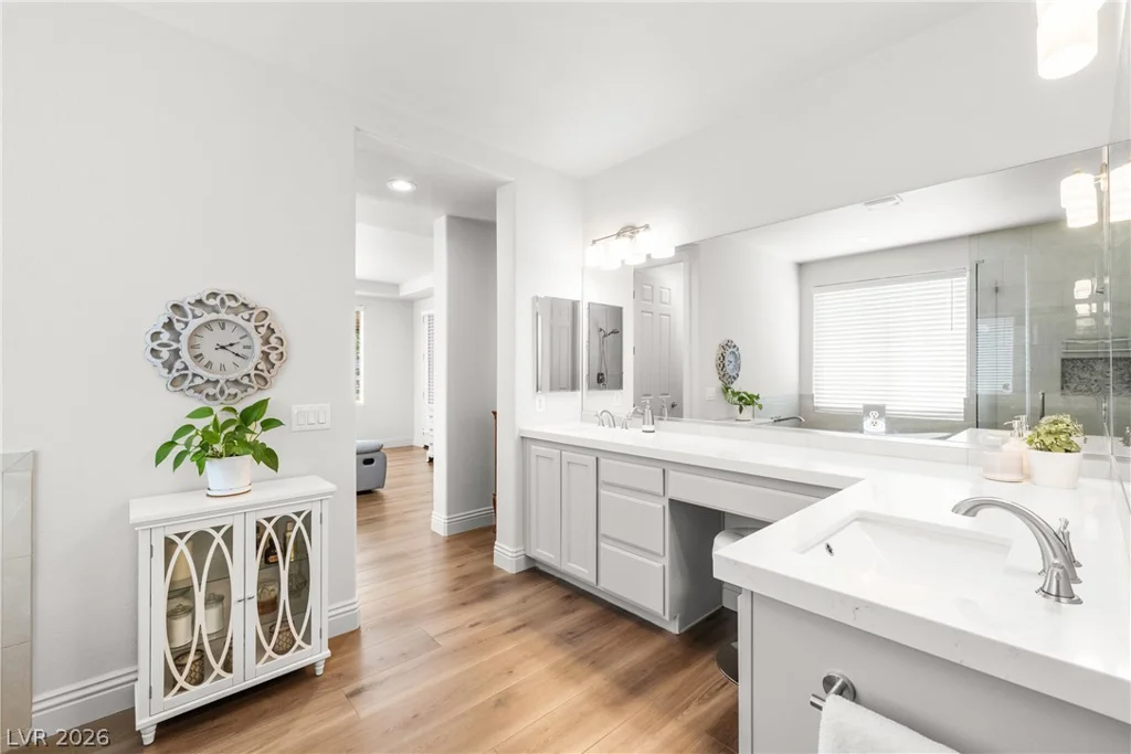 3853 River Heights, Logandale, NV 89021