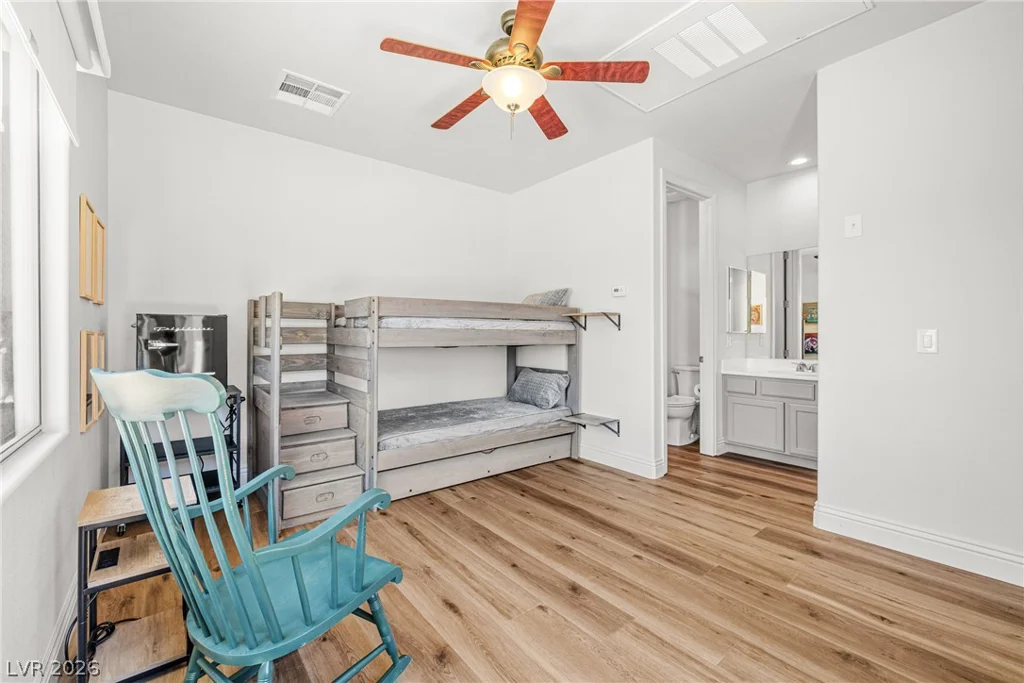 3853 River Heights, Logandale, NV 89021