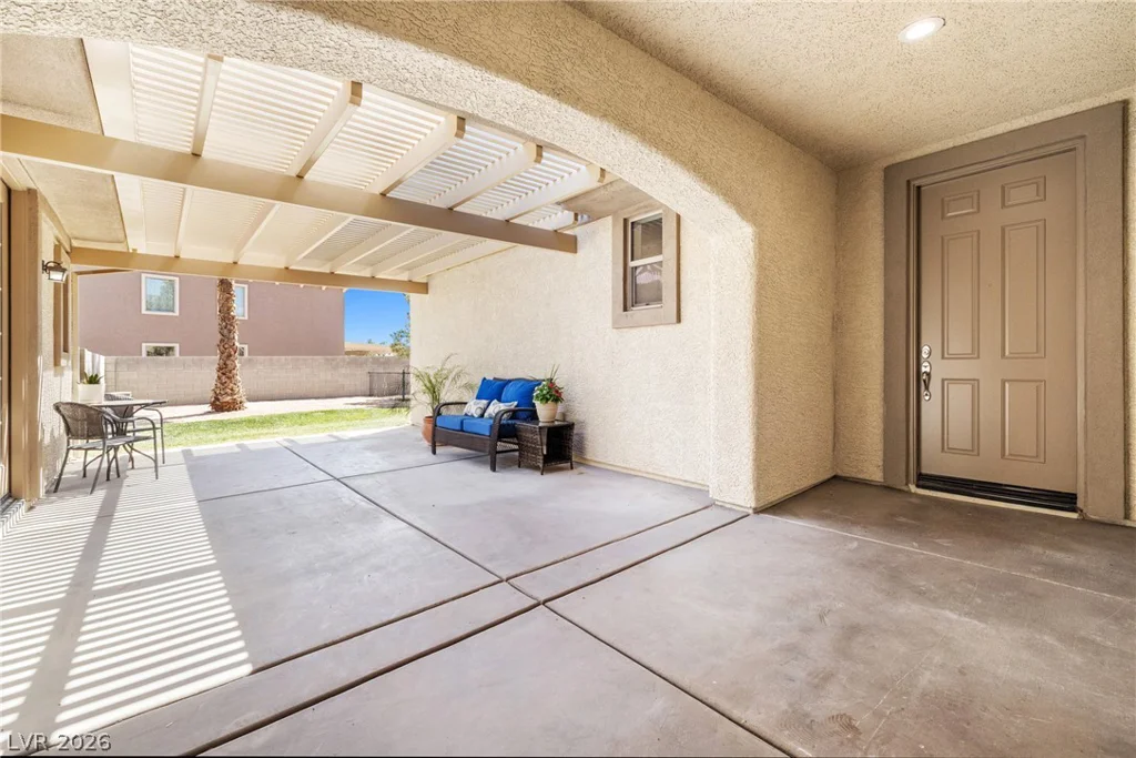 3853 River Heights, Logandale, NV 89021