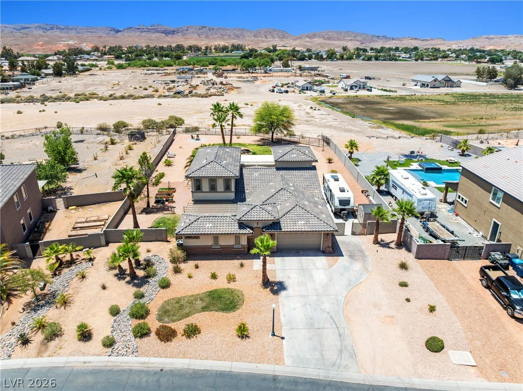 3853 River Heights, Logandale, NV 89021