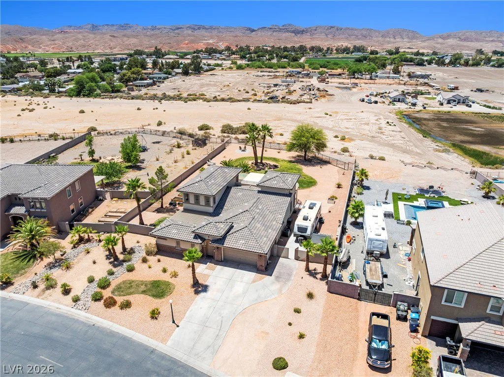 3853 River Heights, Logandale, NV 89021