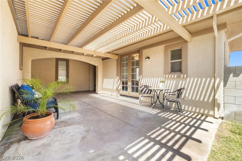 3853 River Heights, Logandale, NV 89021