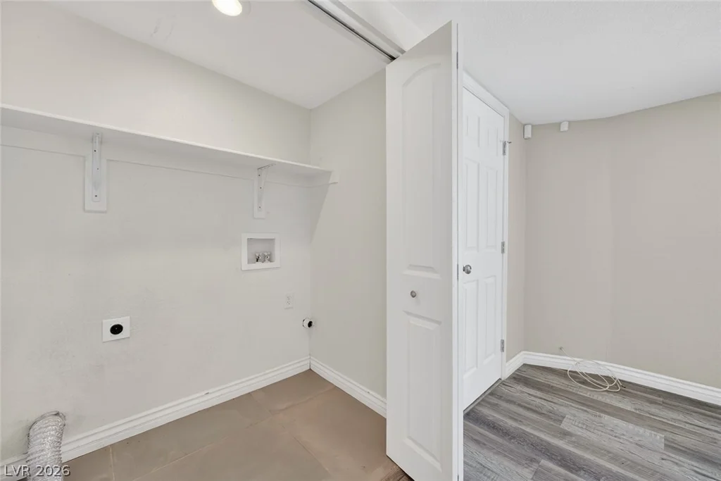 228 17th, Las Vegas, NV 89101