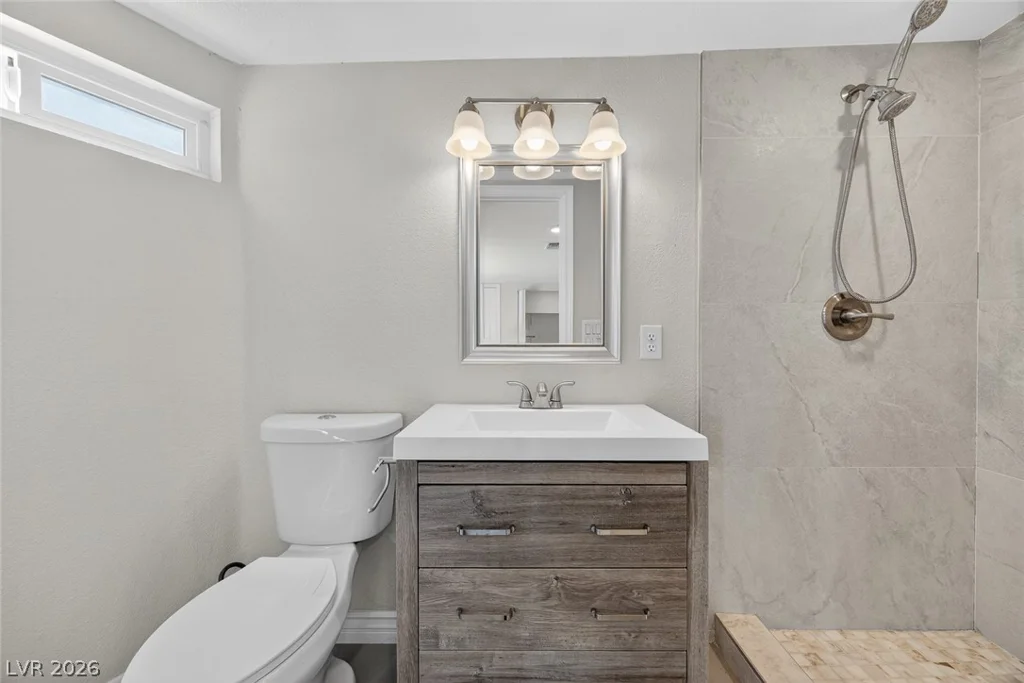 228 17th, Las Vegas, NV 89101