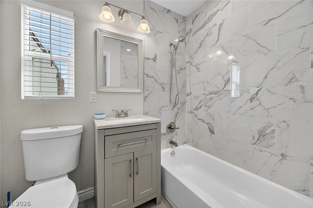 228 17th, Las Vegas, NV 89101
